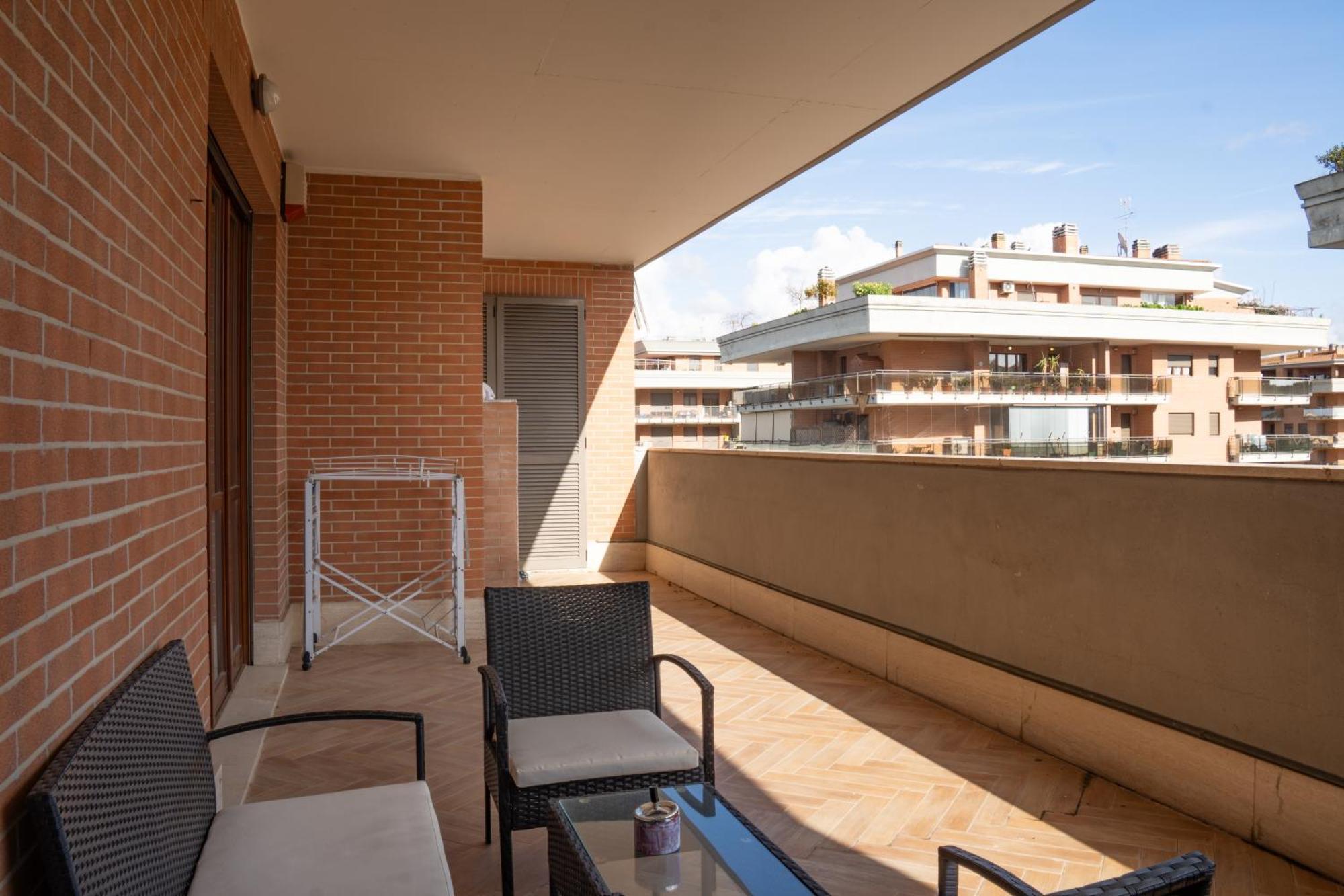 Airport&sun Apartment *