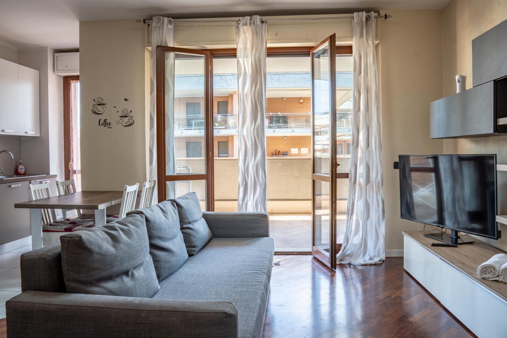 Airport&sun Apartment *